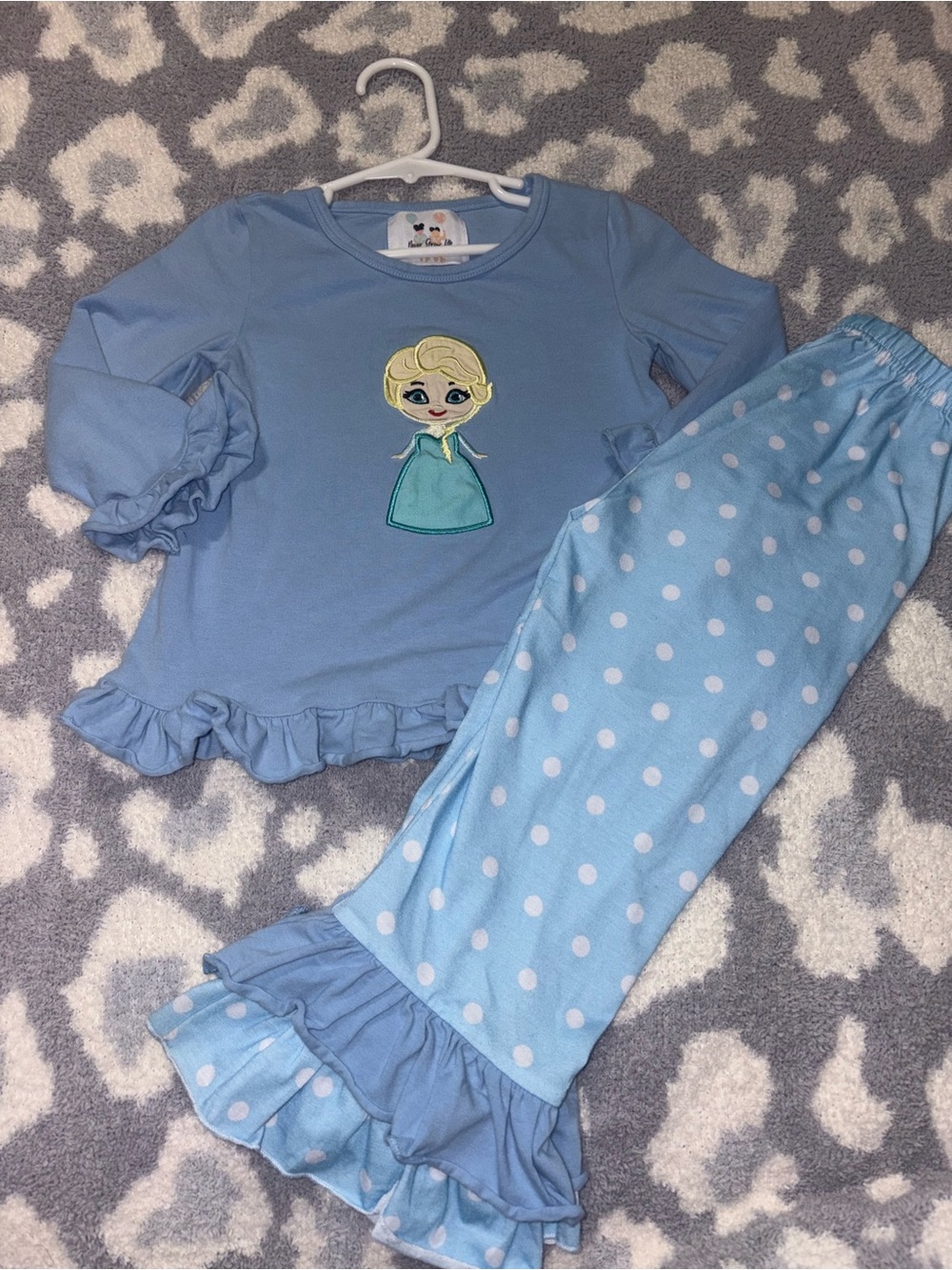 Boutique Embroidered Elsa Ruffle Sleeve Top and Pants Matching Set 3T